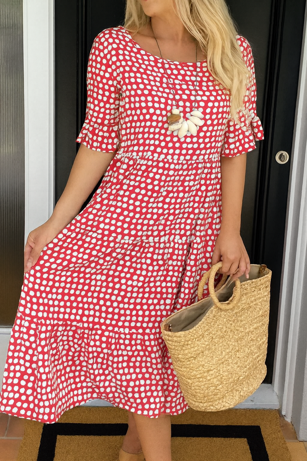 IRIS | SABLE SHORT-SLEEVE MIDI DRESS