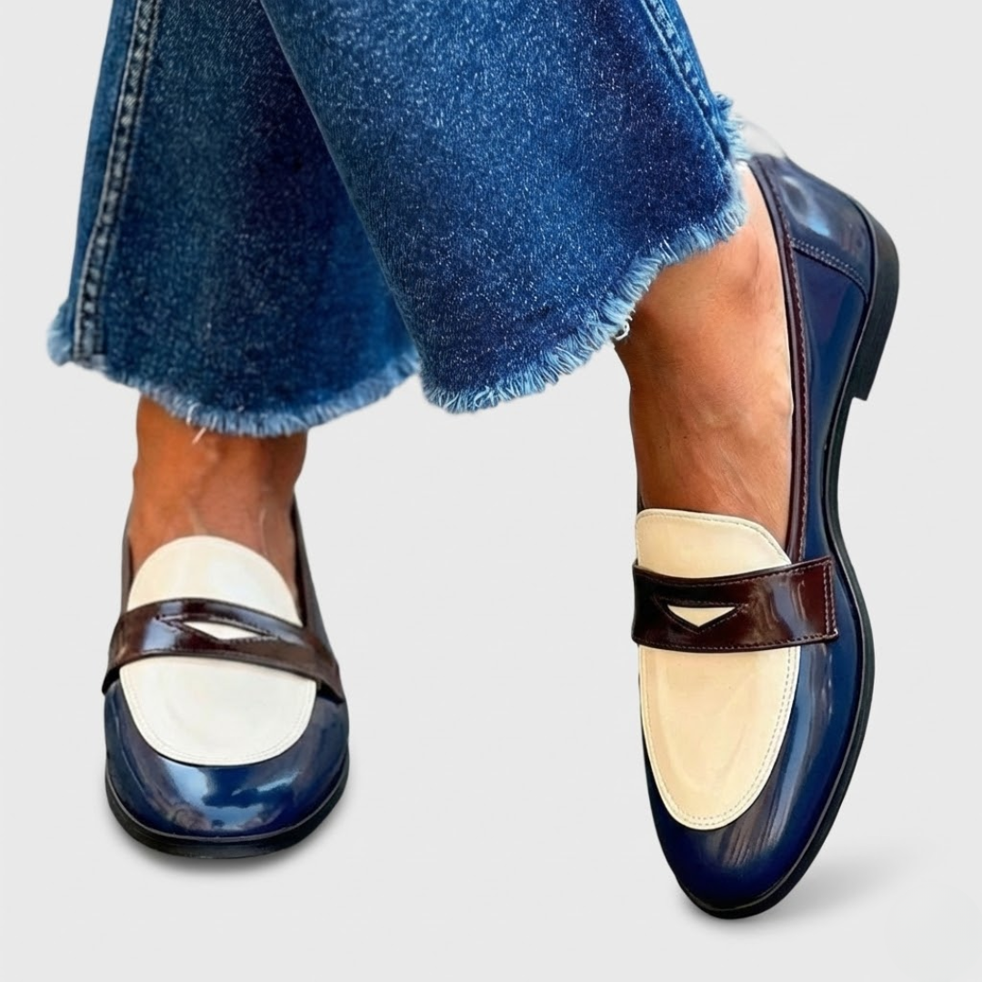 Claudia™ | Timeless Leather Moccasins