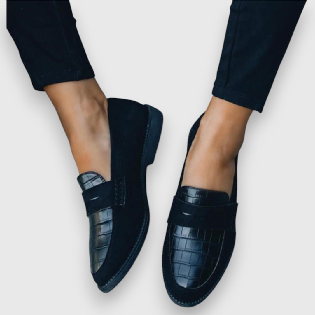 Sara™ | Handcrafted Moccasins